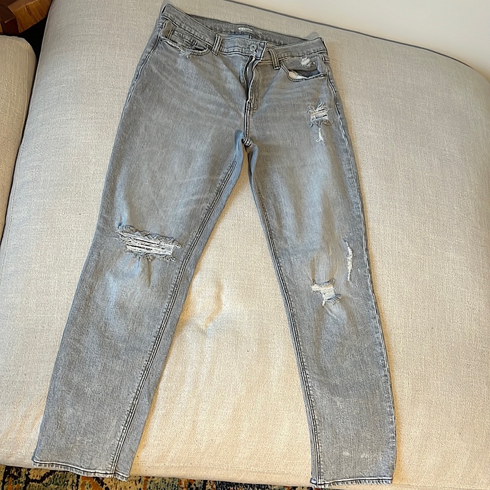 Womens jeans.
